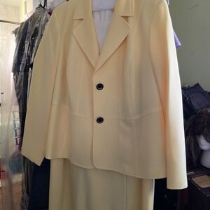 Kasper Women's Yellow Blazer